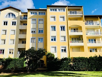 APPARTEMENT T5 A LOUER - LYON 5EME ARRONDISSEMENT - 95.88 m2 - 1170 € charges comprises par mois