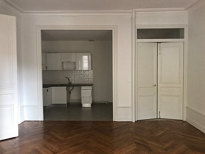 APPARTEMENT T4 A LOUER - LYON 3EME ARRONDISSEMENT Voltaire - 100.02 m2 - 1652€ charges comprises par mois