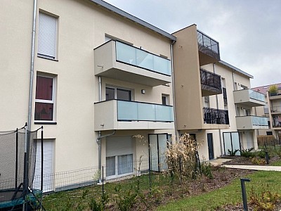 APPARTEMENT T2 A LOUER - CHAMPAGNE AU MONT D OR Contour - 45.26 m2 - 1040€ charges comprises par mois