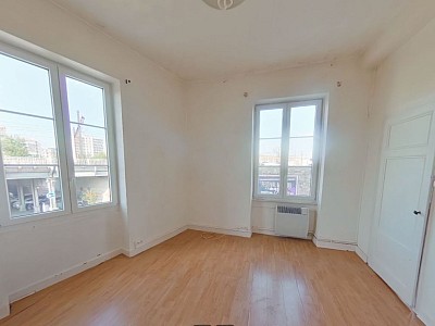 APPARTEMENT T2 A LOUER - LYON 7EME ARRONDISSEMENT Jean-Jaurs Nord - 42.97 m2 - 575€ charges comprises par mois