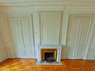 APPARTEMENT T7 A LOUER - LYON 6EME ARRONDISSEMENT Jules Ferry - 220.82 m2 - 2 875 € charges comprises par mois