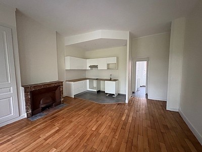 APPARTEMENT T3 A LOUER - LYON 5EME ARRONDISSEMENT Quarantaine-Les Etroits - 55.51 m2 - 974 € charges comprises par mois