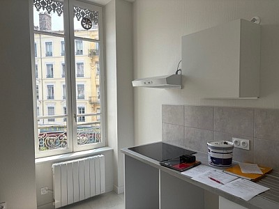 APPARTEMENT T2 A LOUER - LYON 3EME ARRONDISSEMENT Bonnel-Servient - 41.97 m2 - 885€ charges comprises par mois
