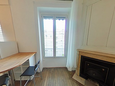 STUDIO A LOUER - LYON 7EME ARRONDISSEMENT Pasteur - 29.14 m2 - 683 &euro; charges comprises par mois