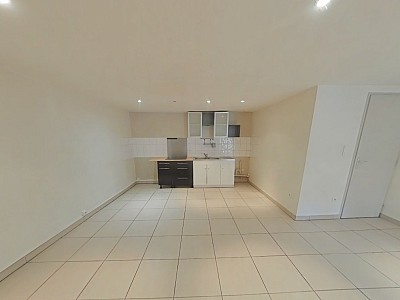 APPARTEMENT T3 A LOUER - LYON 2EME ARRONDISSEMENT Carnot-Charite - 73.06 m2 - 1 055 &euro; charges comprises par mois