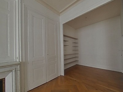 APPARTEMENT T2 A LOUER - LYON 3EME ARRONDISSEMENT - 71.01 m2 - 1010€ charges comprises par mois