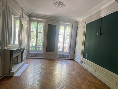 APPARTEMENT T6 A LOUER - LYON 6EME ARRONDISSEMENT Puvis de Chavannes - 148.44 m2 - 2264,42€ charges comprises par mois