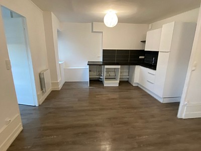 APPARTEMENT T5 A LOUER - LYON 2EME ARRONDISSEMENT Gailleton-A. Comte - 87.87 m2 - 1260€ charges comprises par mois