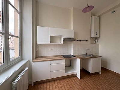 APPARTEMENT T2 A LOUER - LYON 6EME ARRONDISSEMENT Les Charmettes-Lafayette - 51.97 m2 - 760€ charges comprises par mois