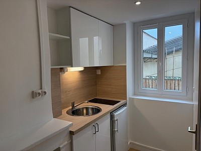 STUDIO A LOUER - LYON 1ER ARRONDISSEMENT Capucins-Griffon - 18 m2 - 490€ charges comprises par mois