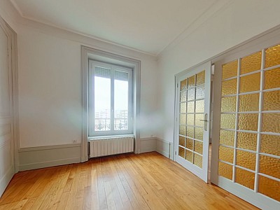 APPARTEMENT T2 A LOUER - VILLEURBANNE Grandcl�ment - 49.14 m2 - 775�&euro; charges comprises par mois