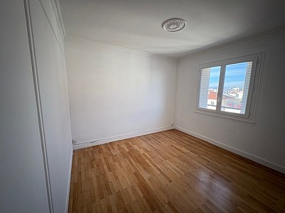 APPARTEMENT T4 A LOUER - LYON 3EME ARRONDISSEMENT Jules Verne-Acacias - 78.86 m2 - 1�350�&euro; charges comprises par mois