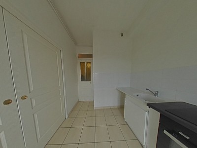 APPARTEMENT T2 A LOUER - LYON 3EME ARRONDISSEMENT Mutualite-Liberte - 75.6 m2 - 1�045�&euro; charges comprises par mois