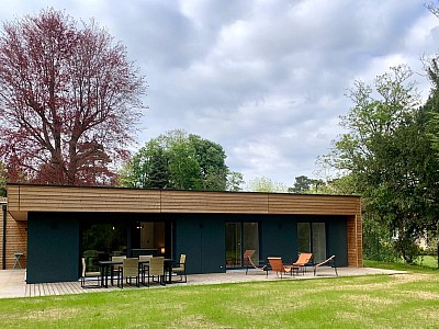 MAISON A LOUER - ST CYR AU MONT D OR Ouest - 132.18 m2 - 2�940�&euro; charges comprises par mois