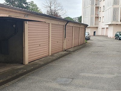 PARKING A LOUER - LYON 5EME ARRONDISSEMENT Les Castors-Les Granges - 100�&euro; charges comprises par mois