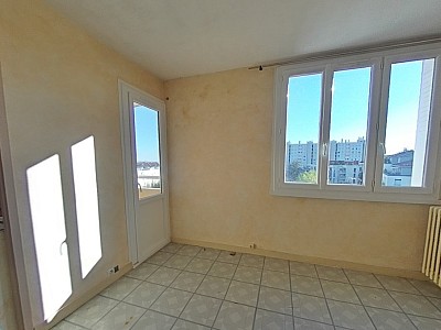 APPARTEMENT T2 A LOUER - CALUIRE ET CUIRE Magnolles Aristide-Briand - 40.16 m2 - 680 &euro; charges comprises par mois