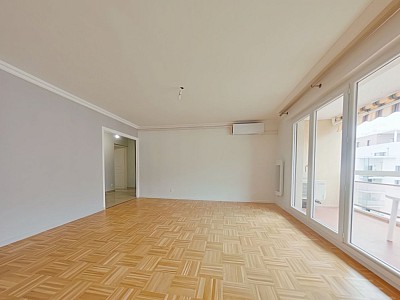 APPARTEMENT T4 A LOUER - LYON 8EME ARRONDISSEMENT Les Alouettes-Bachut - 90.77 m2 - 1 404 &euro; charges comprises par mois