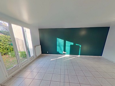 APPARTEMENT T4 A LOUER - STE FOY LES LYON Les-Dames Grand-Vallon - 95.62 m2 - 1 390 &euro; charges comprises par mois