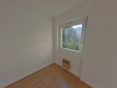 APPARTEMENT T4 A LOUER - LYON 6EME ARRONDISSEMENT l Helvetie - 95.66 m2 - 1 700 &euro; charges comprises par mois