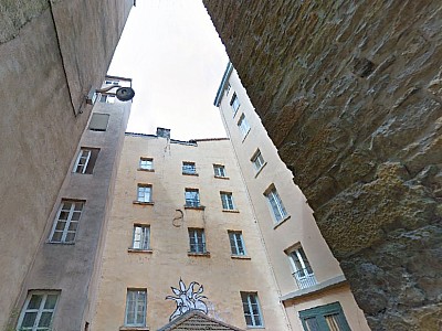 APPARTEMENT T3 A LOUER - LYON 1ER ARRONDISSEMENT Capucins-Griffon - 55.52 m2 - 925 &euro; charges comprises par mois