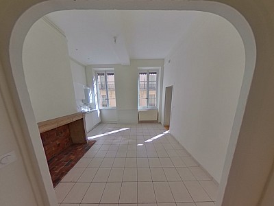 STUDIO A LOUER - LYON 2EME ARRONDISSEMENT Merciere-Grolee - 37.78 m2 - 790 &euro; charges comprises par mois