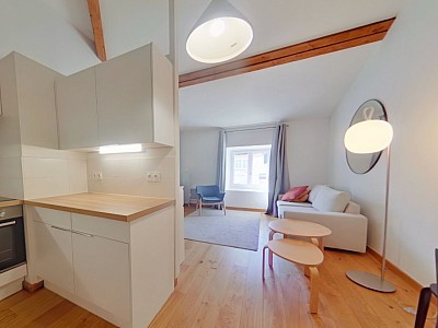 STUDIO A LOUER - LYON 2EME ARRONDISSEMENT Gailleton-A. Comte - 43.77 m2 - 1 051 &euro; charges comprises par mois