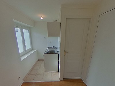 APPARTEMENT T2 A LOUER - LYON 2EME ARRONDISSEMENT Bellecour-Sala - 21.75 m2 - 445 &euro; charges comprises par mois