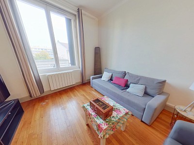 APPARTEMENT T4 A LOUER - LYON 8EME ARRONDISSEMENT Colbert - 79.21 m2 - 1 185 &euro; charges comprises par mois