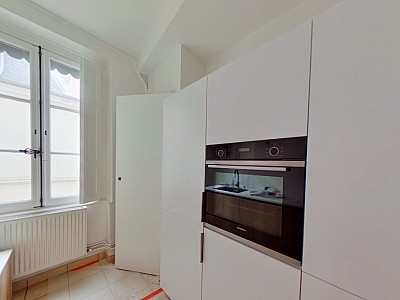 APPARTEMENT T4 A LOUER - LYON 2EME ARRONDISSEMENT - 112.8 m2 - 1 655 &euro; charges comprises par mois