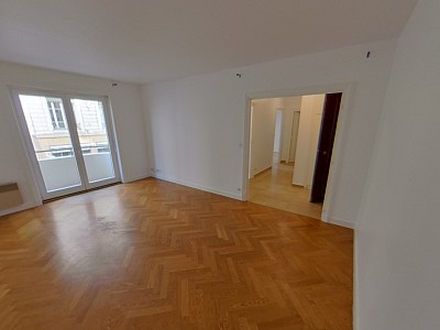 APPARTEMENT T2 A LOUER - LYON 6EME ARRONDISSEMENT l Helvetie - 52.83 m2 - 900 &euro; charges comprises par mois