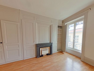 APPARTEMENT T3 A LOUER - LYON 7EME ARRONDISSEMENT Le Prado - 69.22 m2 - 890 &euro; charges comprises par mois