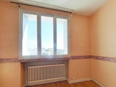 APPARTEMENT T1 A LOUER - LYON 8EME ARRONDISSEMENT - 34.51 m2 - 504 € charges comprises par mois