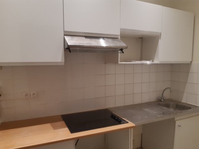 APPARTEMENT T2 A LOUER - LYON 2EME ARRONDISSEMENT - 87.24 m2 - 1220 € charges comprises par mois