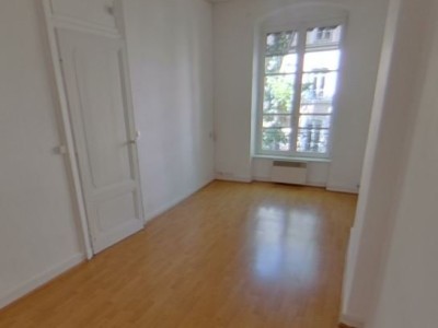 APPARTEMENT T1 A LOUER - LYON 9EME ARRONDISSEMENT VAISE - 32,76 m2 - 471 € charges comprises par mois