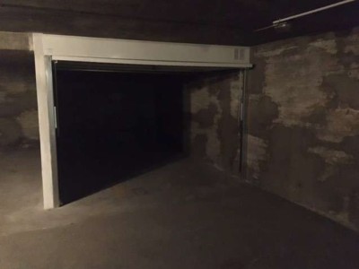 GARAGE A LOUER - LYON 7EME ARRONDISSEMENT - 95 € charges comprises par mois