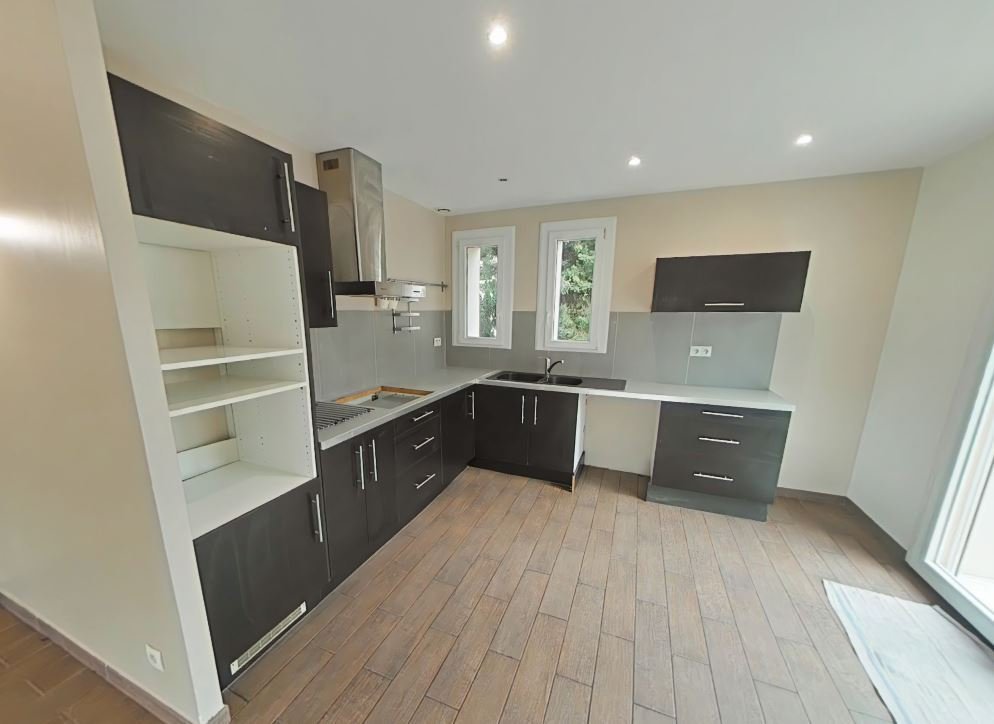 MAISON A LOUER LYON 9EME ARRONDISSEMENT 132,26 m2 1 940 € charges comprises par mois