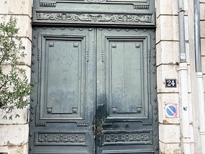 PARKING A LOUER - LYON 2EME ARRONDISSEMENT Bellecour-Sala - 230 &euro; charges comprises par mois