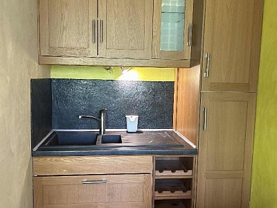 STUDIO A LOUER - CALUIRE ET CUIRE Saint-Clair - 29.78 m2 - 650€ charges comprises par mois