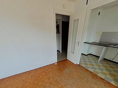 STUDIO A LOUER - CALUIRE ET CUIRE Magnolles Aristide-Briand - 25.71 m2 - 585,20�&euro; charges comprises par mois