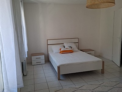 STUDIO A LOUER - CALUIRE ET CUIRE Coste-Croix-Rousse - 28.78 m2 - 760 &euro; charges comprises par mois