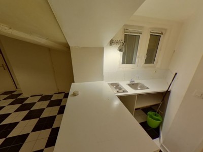STUDIO A LOUER - LYON 1ER ARRONDISSEMENT - 31,99 m2 - 640 € charges comprises par mois