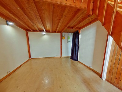 STUDIO A LOUER - LYON 1ER ARRONDISSEMENT Giraud-Saint-Vincent - 29.99 m2 - 510€ charges comprises par mois