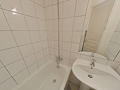 STUDIO A LOUER - LYON 1ER ARRONDISSEMENT Terreaux-Bat-d-Argent - 16.82 m2 - 555 &euro; charges comprises par mois