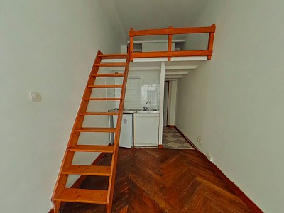 STUDIO A LOUER - LYON 1ER ARRONDISSEMENT Terreaux-Bat-d-Argent - 16.06 m2 - 555€ charges comprises par mois