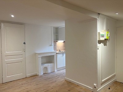 STUDIO A LOUER - LYON 1ER ARRONDISSEMENT Capucins-Griffon - 18 m2 - 490€ charges comprises par mois