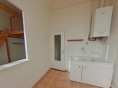 STUDIO A LOUER - LYON 1ER ARRONDISSEMENT Grande-Cote-Bon-Pasteur - 39.6 m2 - 695�&euro; charges comprises par mois