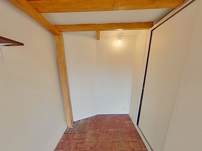 STUDIO A LOUER - LYON 1ER ARRONDISSEMENT Grande-Cote-Bon-Pasteur - 39.6 m2 - 695�&euro; charges comprises par mois