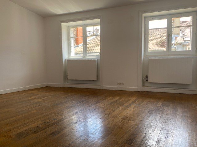 STUDIO A LOUER - LYON 1ER ARRONDISSEMENT Terreaux-Bat-d-Argent - 34.63 m2 - 550 &euro; charges comprises par mois