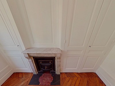 STUDIO A LOUER - LYON 1ER ARRONDISSEMENT Normale-Chartreux - 30.24 m2 - 599 &euro; charges comprises par mois