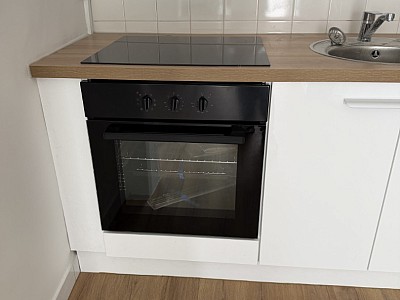 STUDIO A LOUER - LYON 1ER ARRONDISSEMENT Normale-Chartreux - 13.4 m2 - 500 € charges comprises par mois